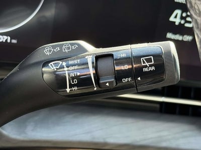 2024 Kia Carnival MPV SX