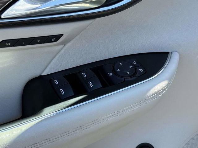 2022 Buick Envision Avenir