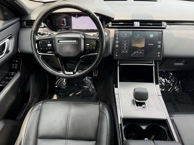 2025 Land Rover Range Rover Velar Dynamic SE