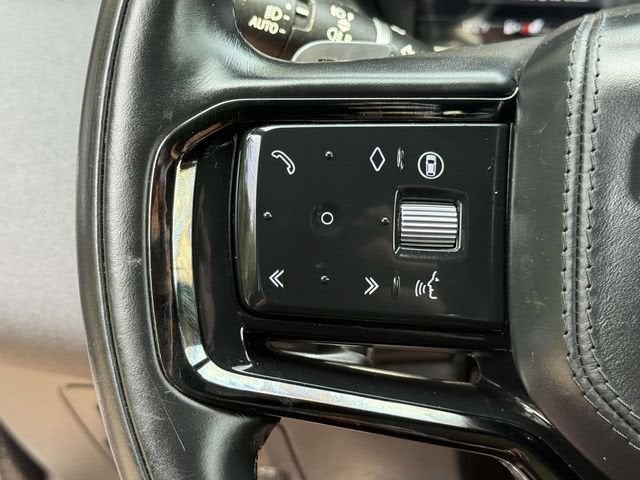 2025 Land Rover Range Rover Velar Dynamic SE