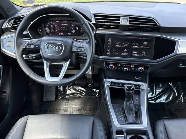 2025 Audi Q3 S line Premium