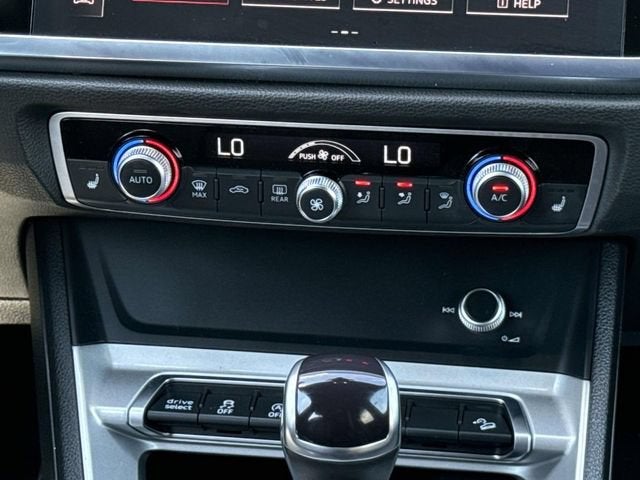 2025 Audi Q3 S line Premium