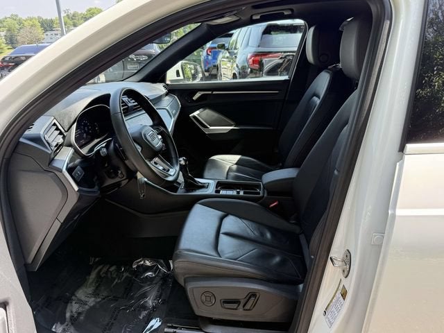 2025 Audi Q3 S line Premium