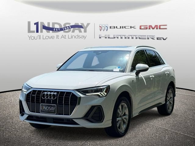 2025 Audi Q3 S line Premium
