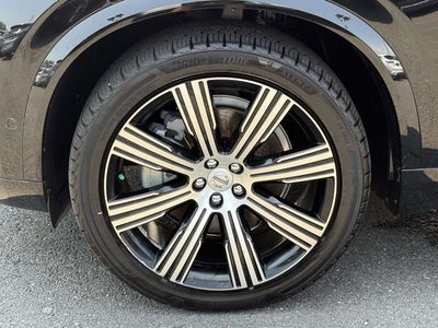 2022 Volvo XC90 T6 Inscription 7 Passenger