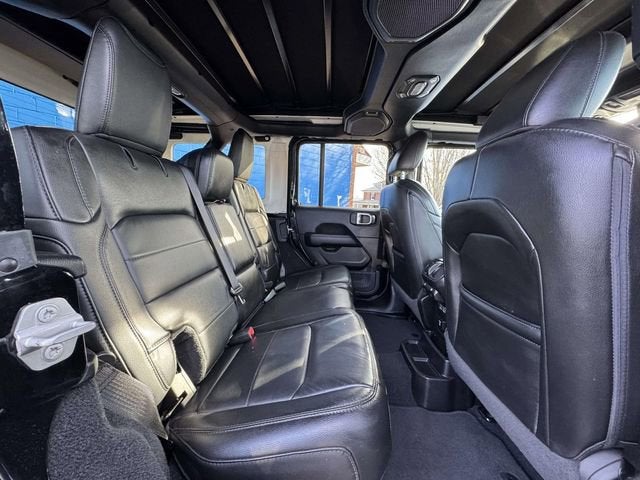 2020 Jeep Wrangler Unlimited Sahara Altitude 4x4