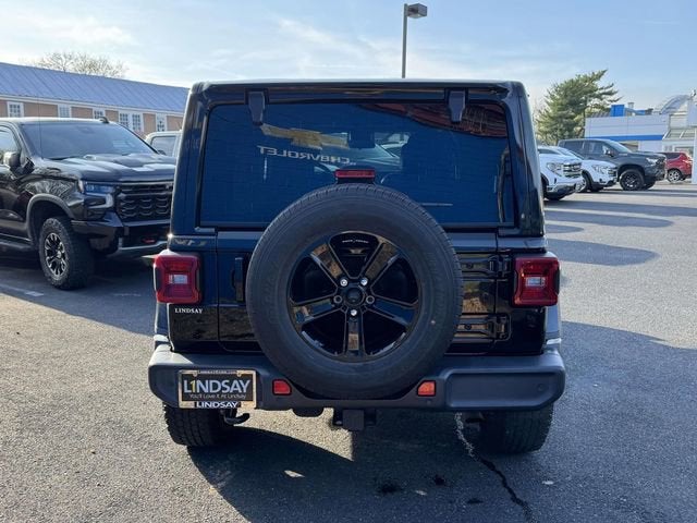 2020 Jeep Wrangler Unlimited Sahara Altitude 4x4