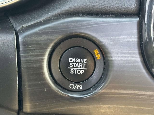 2022 Jeep Grand Cherokee WK Laredo X 4x4