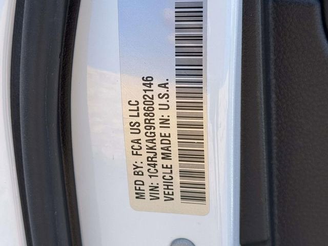 2024 Jeep Grand Cherokee L Laredo 4x4