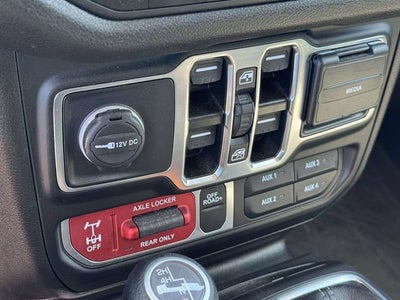 2025 Jeep Wrangler 4-Door Willys 4x4