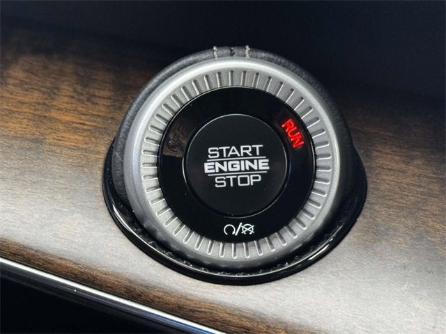 2024 Jeep Grand Wagoneer L BASE