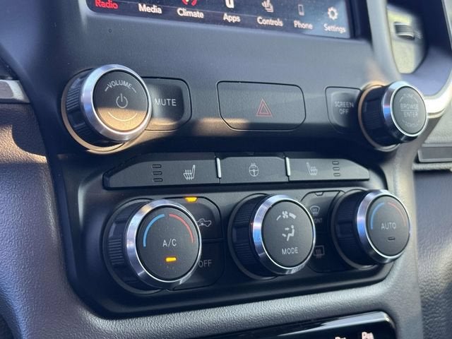 2019 RAM 1500 Big Horn/Lone Star Crew Cab 4x4 6'4" Box