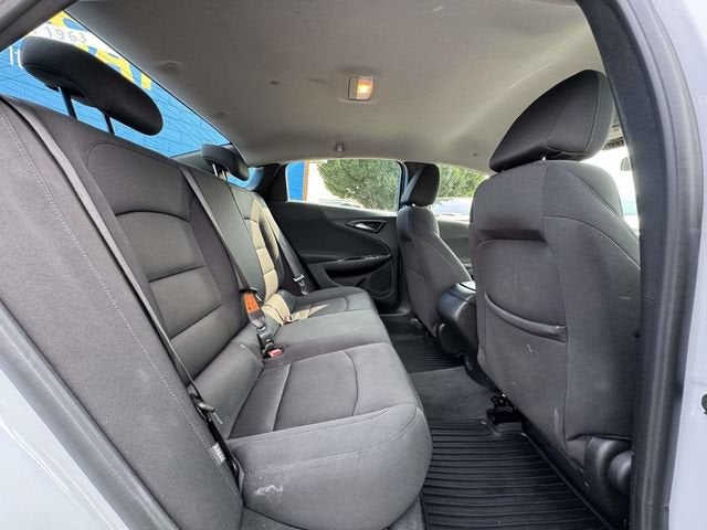 2023 Chevrolet Malibu FL