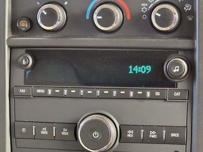 2025 Chevrolet Express Passenger 1LT