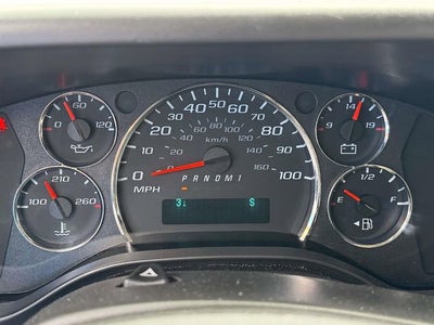 2025 Chevrolet Express Passenger 1LT