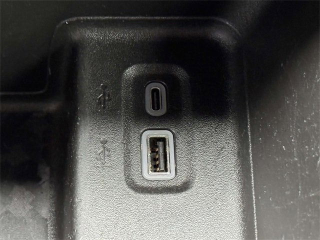 2024 Chevrolet Colorado WT