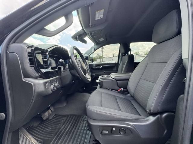 2023 Chevrolet Silverado 1500 LT (2FL)