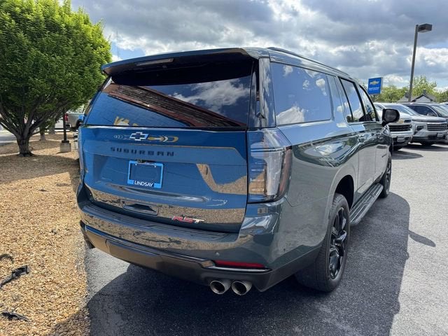 2025 Chevrolet Suburban RST