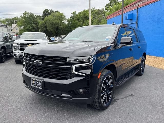2024 Chevrolet Suburban RST