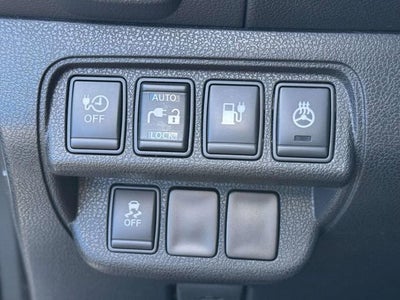 2013 Nissan LEAF S