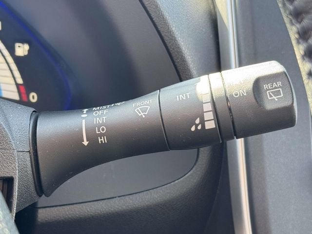 2013 Nissan LEAF S