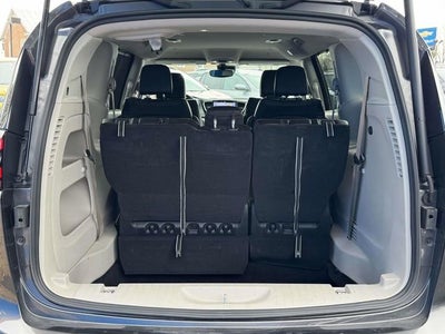 2022 Chrysler Pacifica Touring L AWD