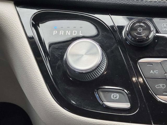 2022 Chrysler Pacifica Touring L AWD