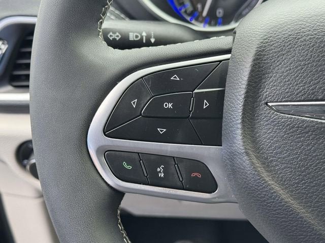 2022 Chrysler Pacifica Touring L AWD