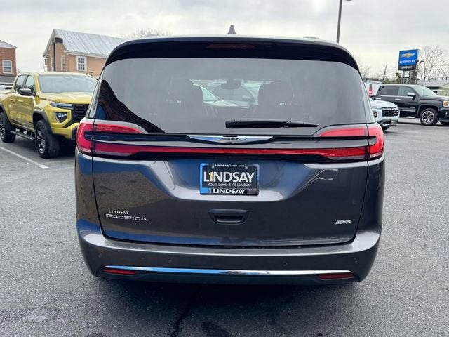 2022 Chrysler Pacifica Touring L AWD