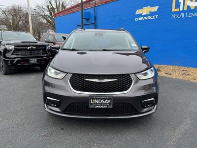 2022 Chrysler Pacifica Touring L AWD