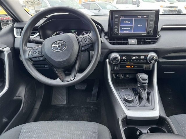 2020 Toyota RAV4 Hybrid XLE
