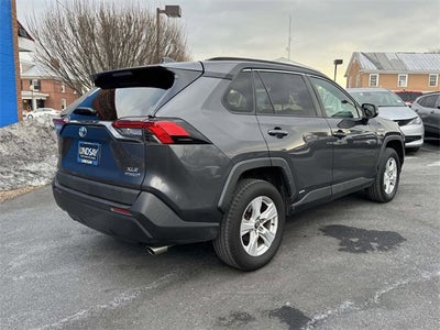 2020 Toyota RAV4 Hybrid XLE