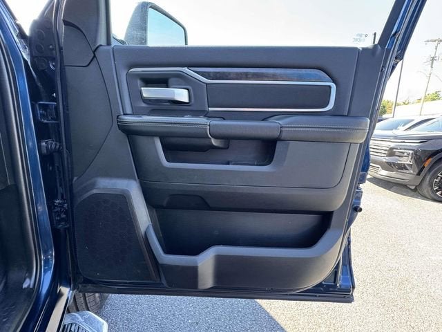 2024 RAM 2500 Big Horn Crew Cab 4x4 6'4" Box