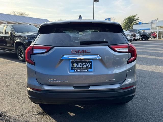 2023 GMC Terrain SLE