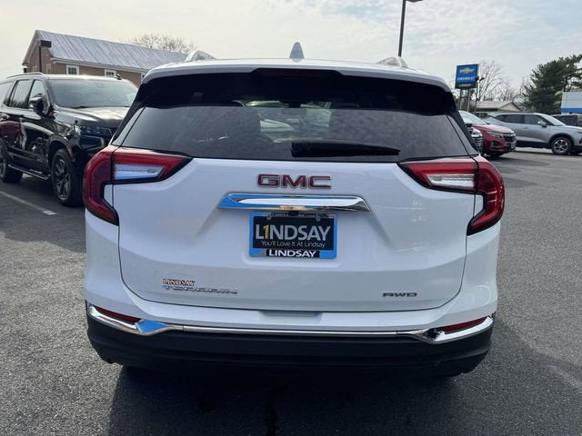 2024 GMC Terrain SLT