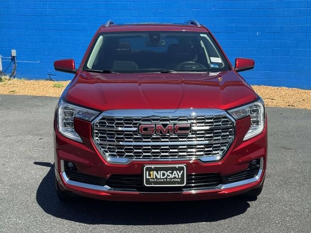 2023 GMC Terrain Denali