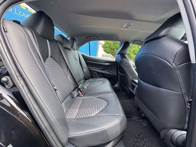 2024 Toyota Camry Hybrid SE