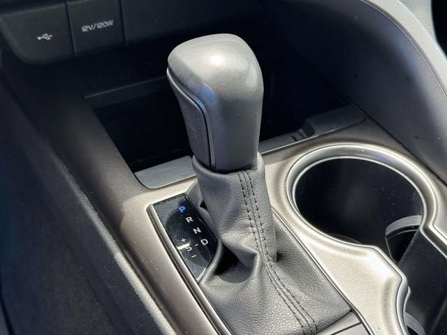 2024 Toyota Camry Hybrid SE