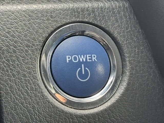 2024 Toyota Camry Hybrid SE