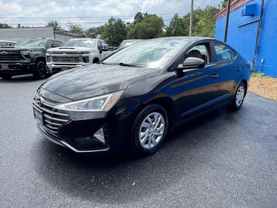 2020 Hyundai Elantra SE