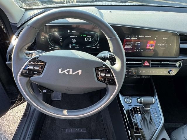 2023 Kia Niro EX
