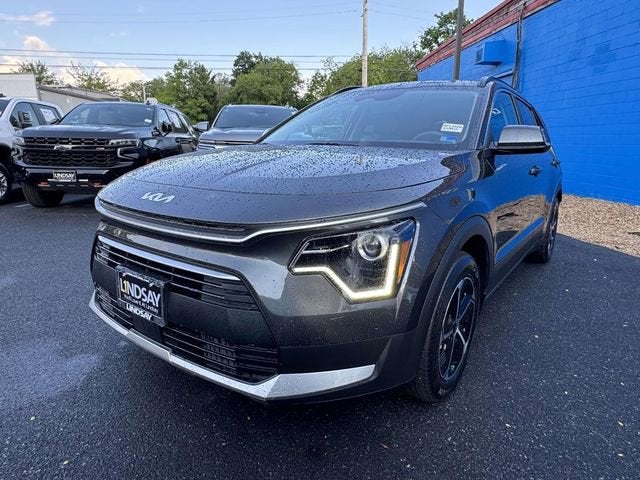 2023 Kia Niro EX