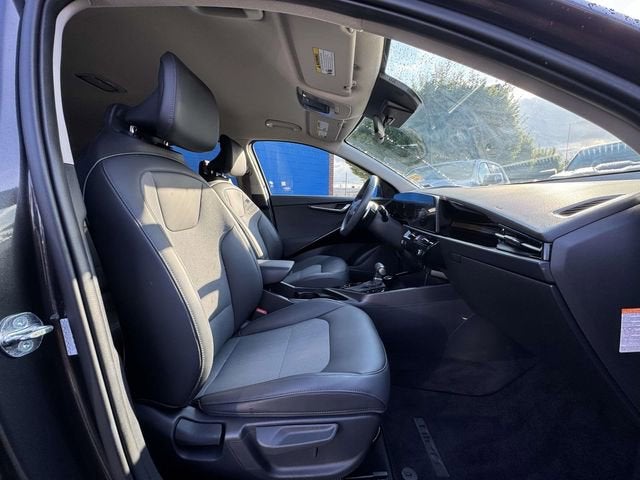 2023 Kia Niro EX