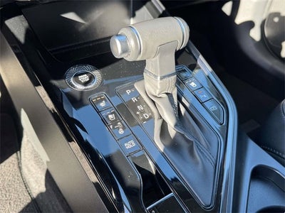2023 Kia Niro SX Touring