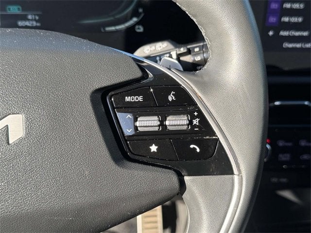 2023 Kia Niro SX Touring