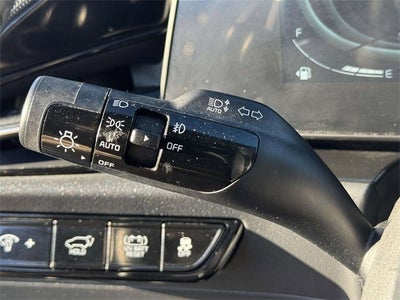 2023 Kia Niro SX Touring