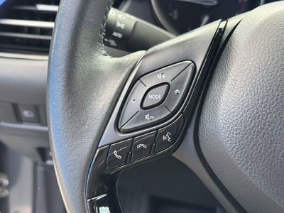 2022 Toyota C-HR XLE